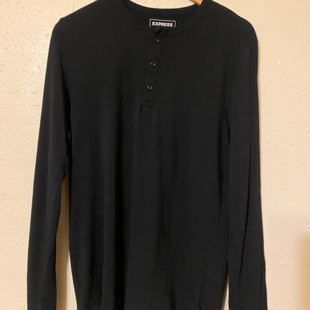 Henley tee